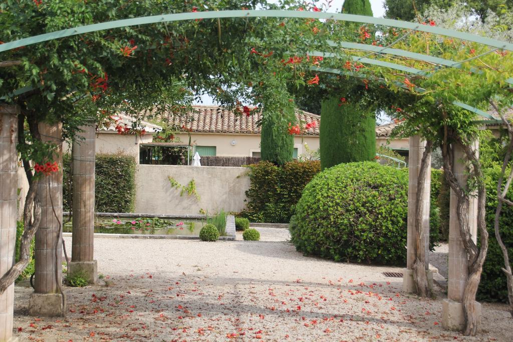 Les Jardins De Fontanille Saint-Remy-de-Provence Bilik gambar