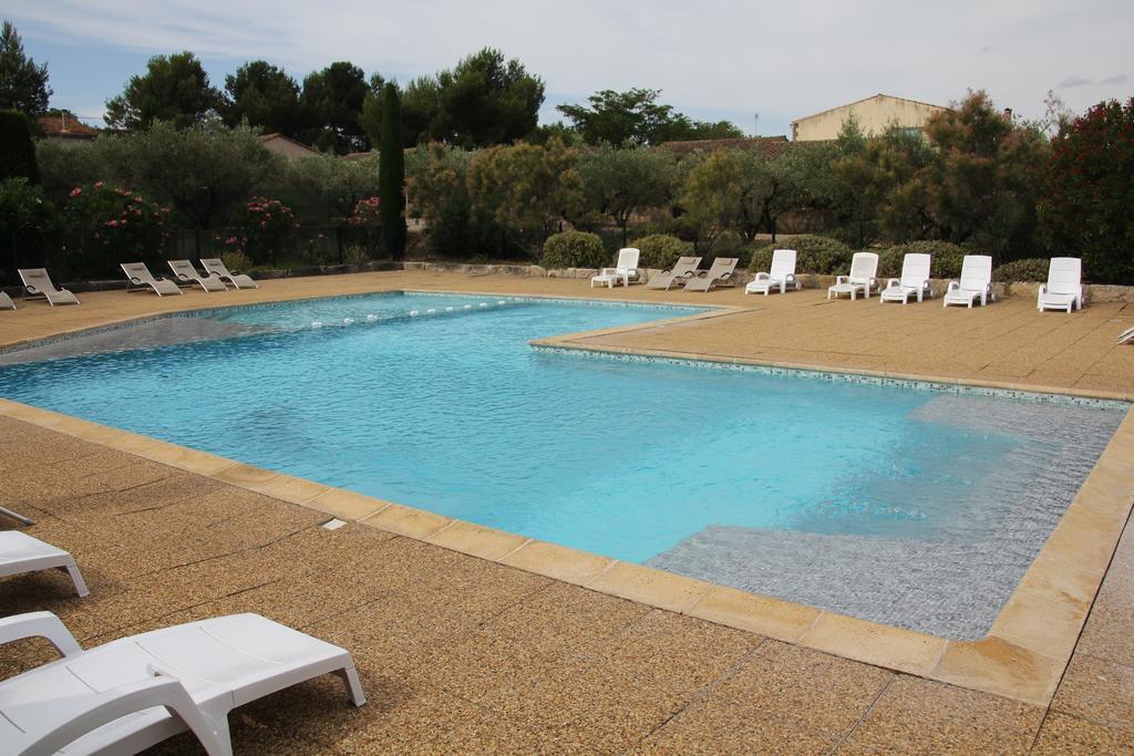 Les Jardins De Fontanille Saint-Remy-de-Provence Bilik gambar